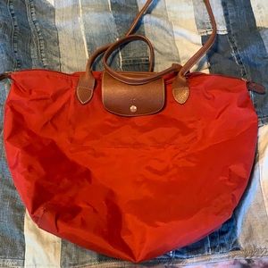 Red Lonhchamp Long Strap tote